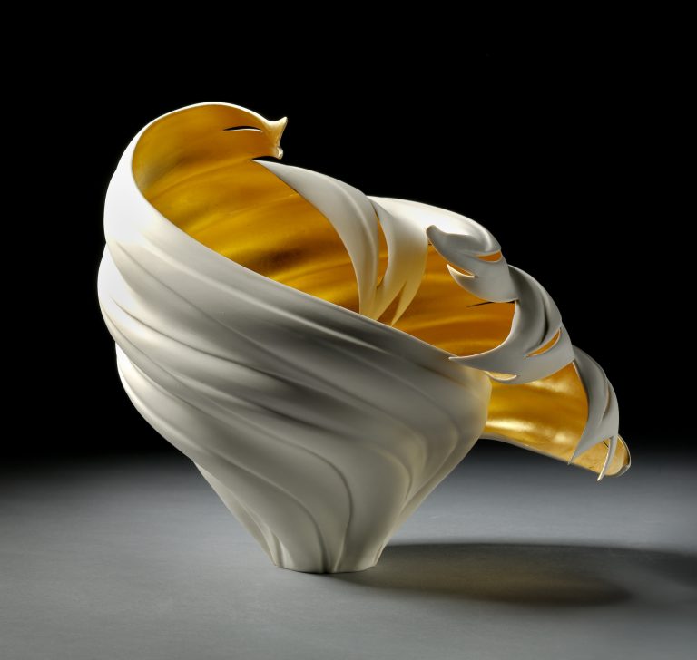Jennifer McCurdy Harnesses an Island’s Natural Rhythms in Captivating Porcelain Vessels