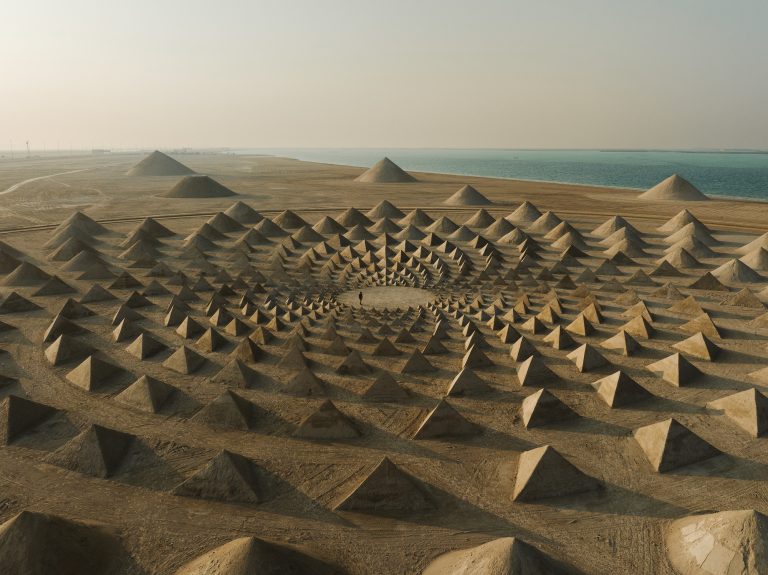 Wander Through a Geometric Field of More Than 400 Pyramids in Jim Denevan’s ‘Self Similar’