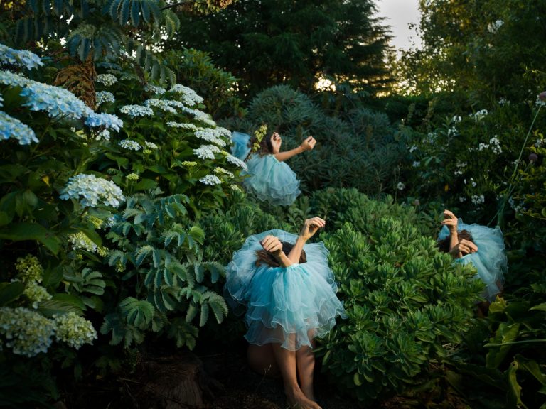 Tamara Dean Blurs the Boundary Between Bodies and Natural Landscapes